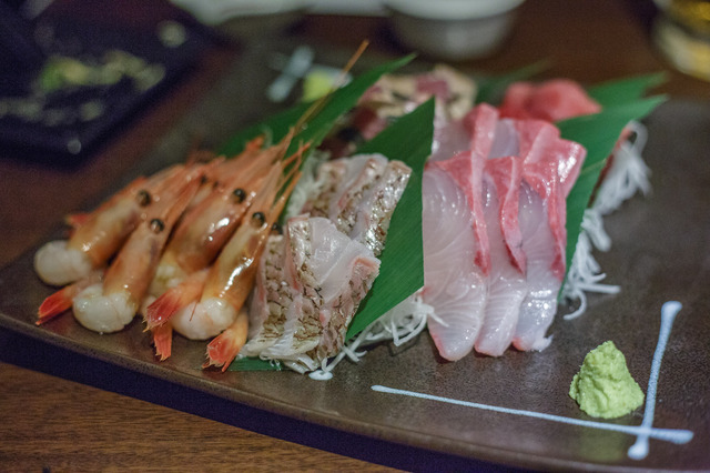 5D3_2040_CameraRAW_2048.jpg