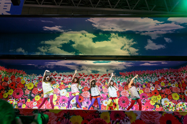 5D3_2549_CameraRAW_2048.jpg
