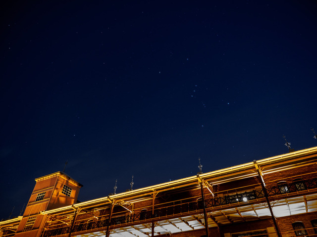 M1275940_CameraRAW_2048.jpg