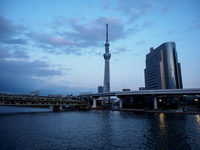 M3210014_CameraRAW_2048.jpg