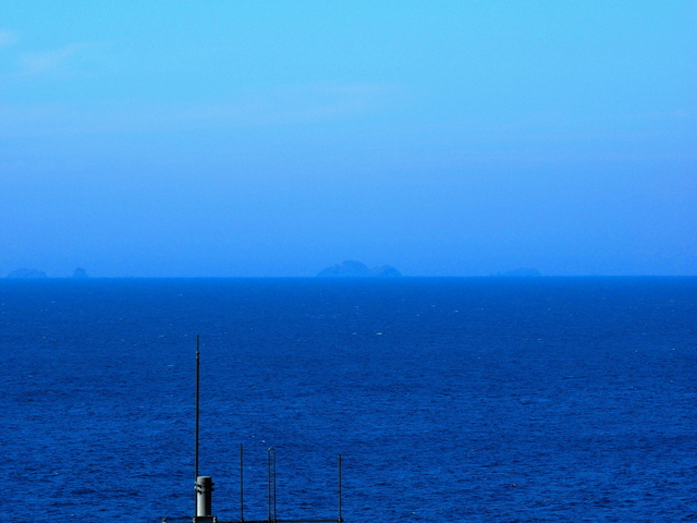 M7250743_2048x1536_2.jpg