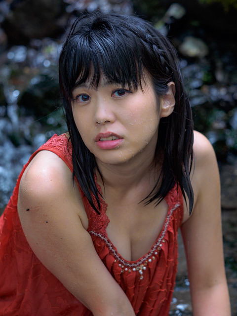 M8157650_CameraRAW_2048.jpg