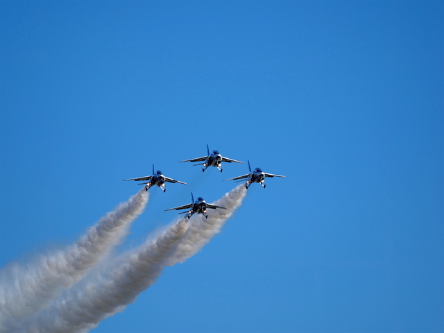 MB030666_2048x1536_2.jpg