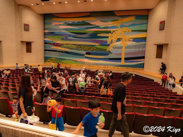 O6292636-ORF_CameraRAW2_signed.jpg