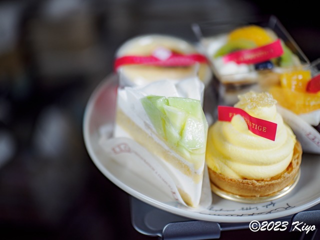 O8110006-ORF_DxO_DeepPRIMEXD_CameraRAW2_signed.jpg