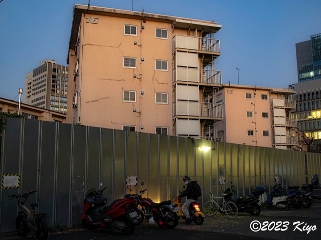 OC100522-ORF_DxO_DeepPRIMEXD_CameraRAW2_signed.jpg