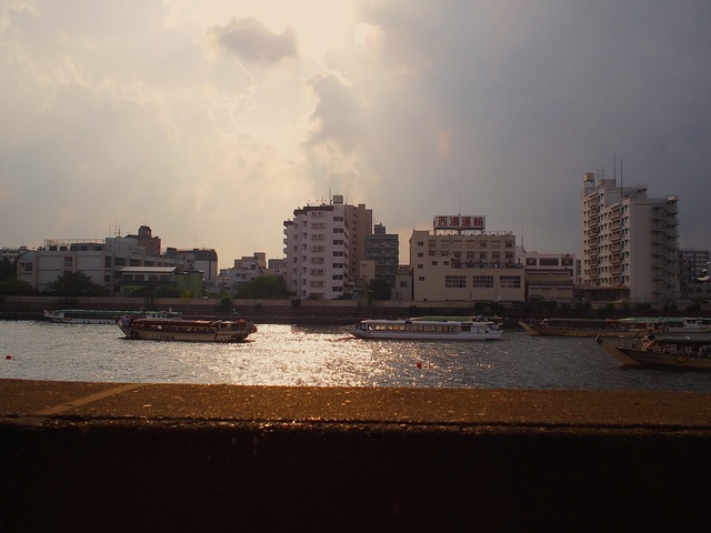 57272869_2048x1536_補正済.jpg