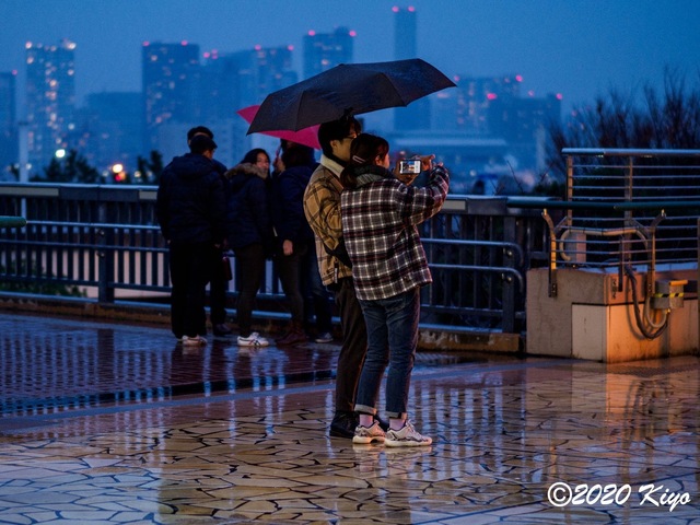EC221682_CameraRAW_2048_2048x1536_signed.jpg