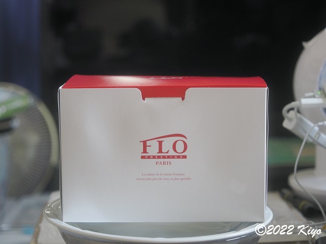 O5111501_signed.jpg