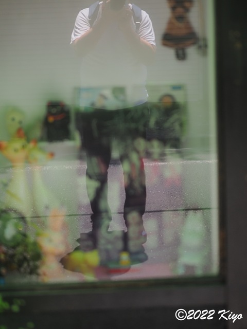 O6041752_developed_signed.jpg