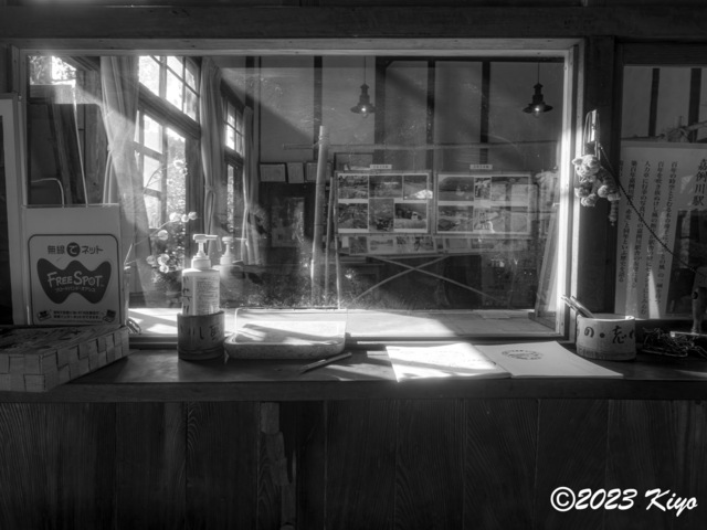 OB202140-ORF_DxO_DeepPRIME_CameraRAW2_signed.jpg